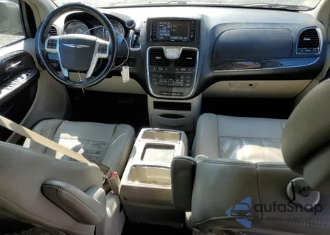 2013 Chrysler Town & Country Touring from USA, damaged, VIN 2C4RC1BG3DR503774